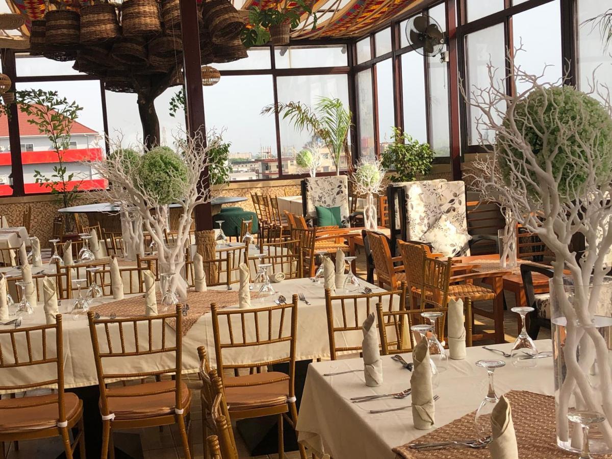 Boulevard Palace Hotel Monrovia Kültér fotó